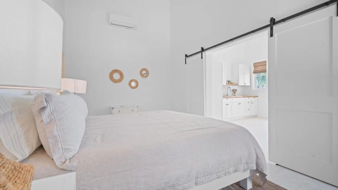 Photo of Bedroom in Nassau