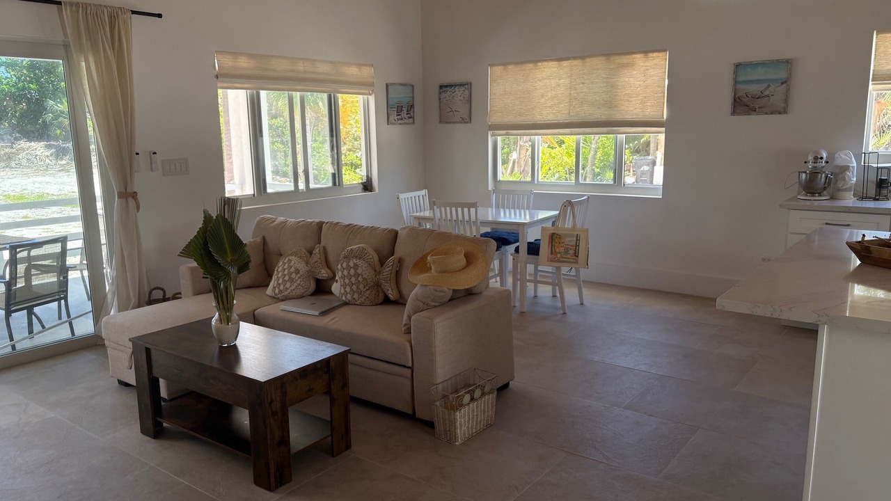 Photo of Livingroom in Double Bay