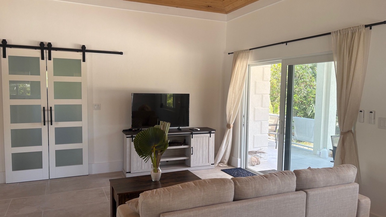 Photo of Livingroom in Double Bay
