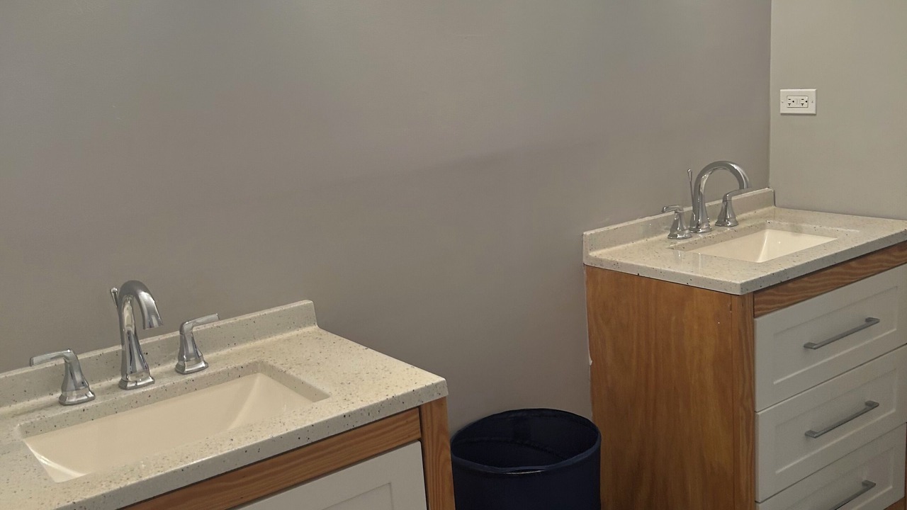 Photo of Bathroom in Cockburn Town