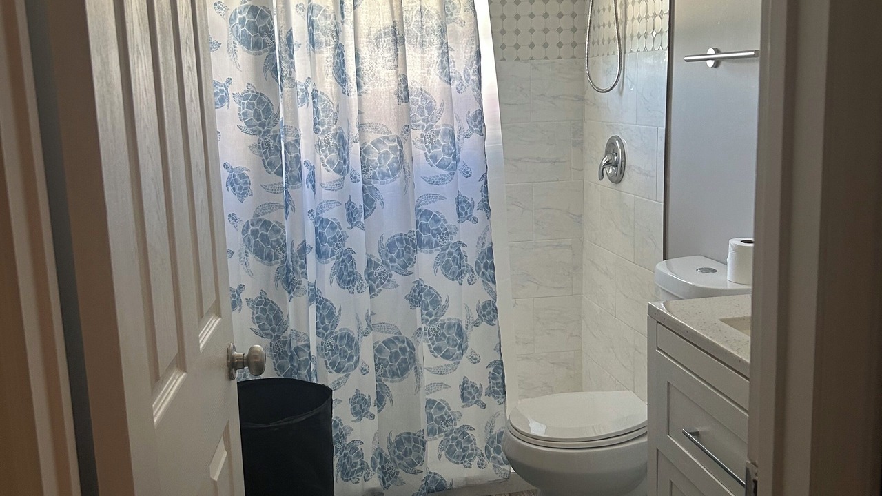 Photo of Bathroom in Cockburn Town