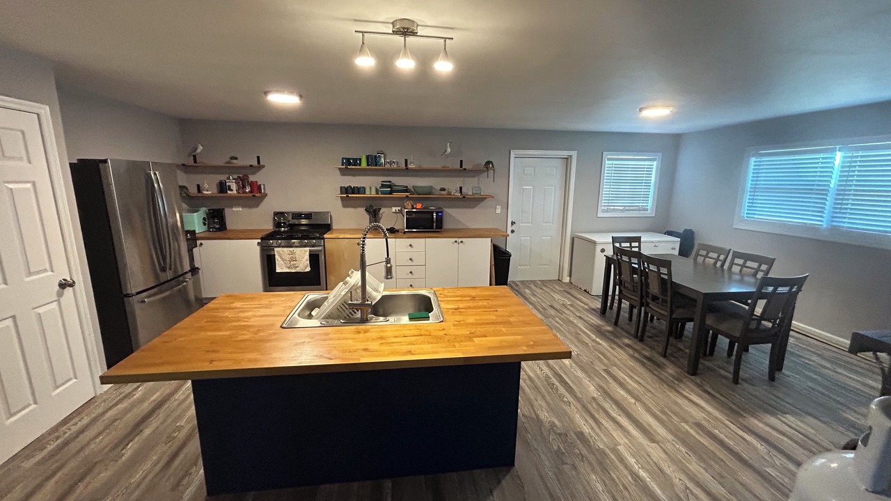 Photo of Kitchen in Cockburn Town