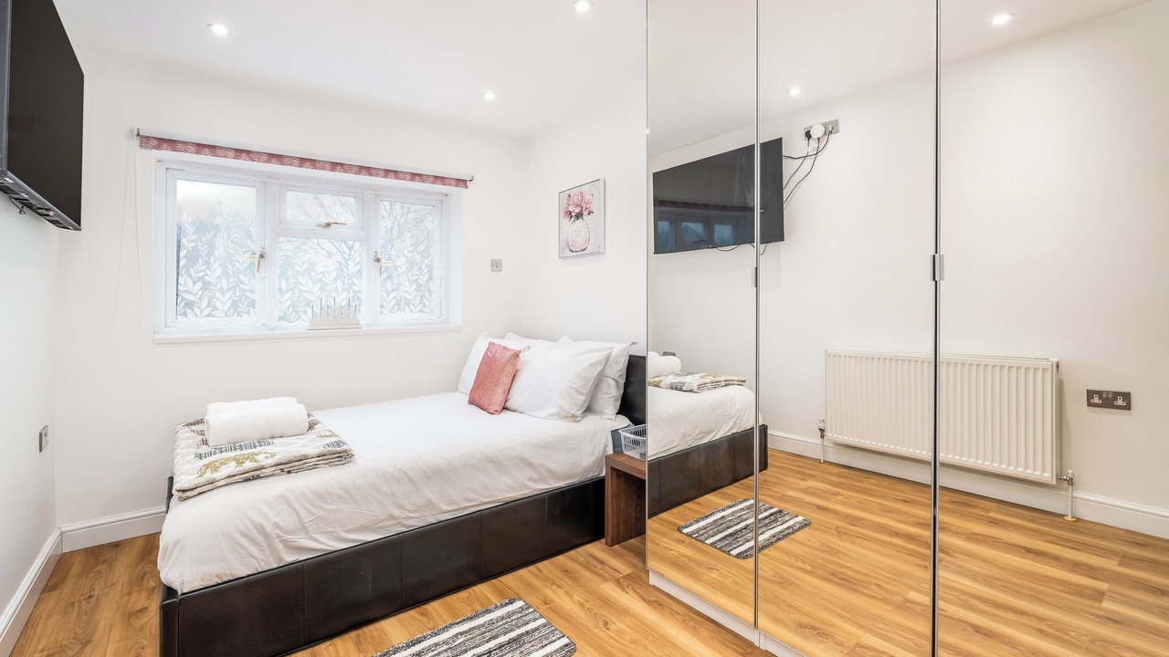 Photo of Bedroom in St Albans
