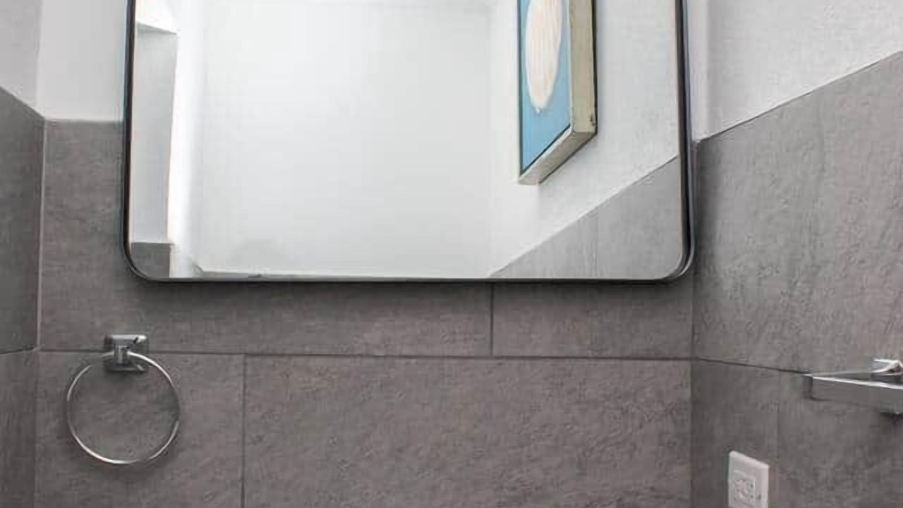 Photo of Bathroom in Coral Harbour