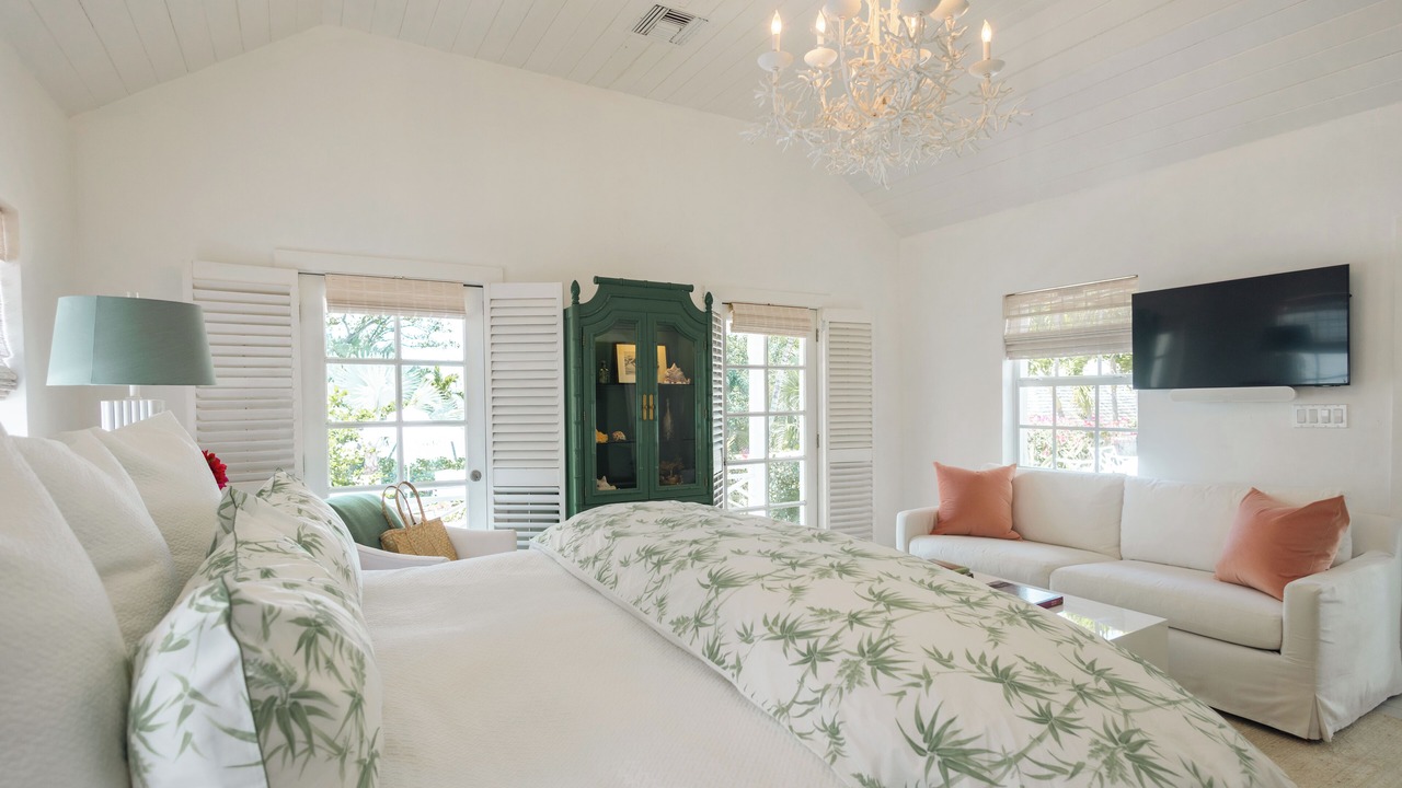 Photo of Bedroom in Dunmore Town