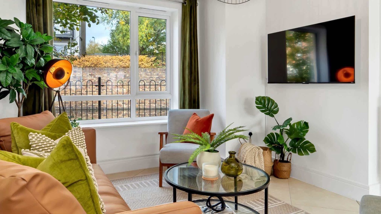 Photo of Livingroom in Stoke-on-Trent