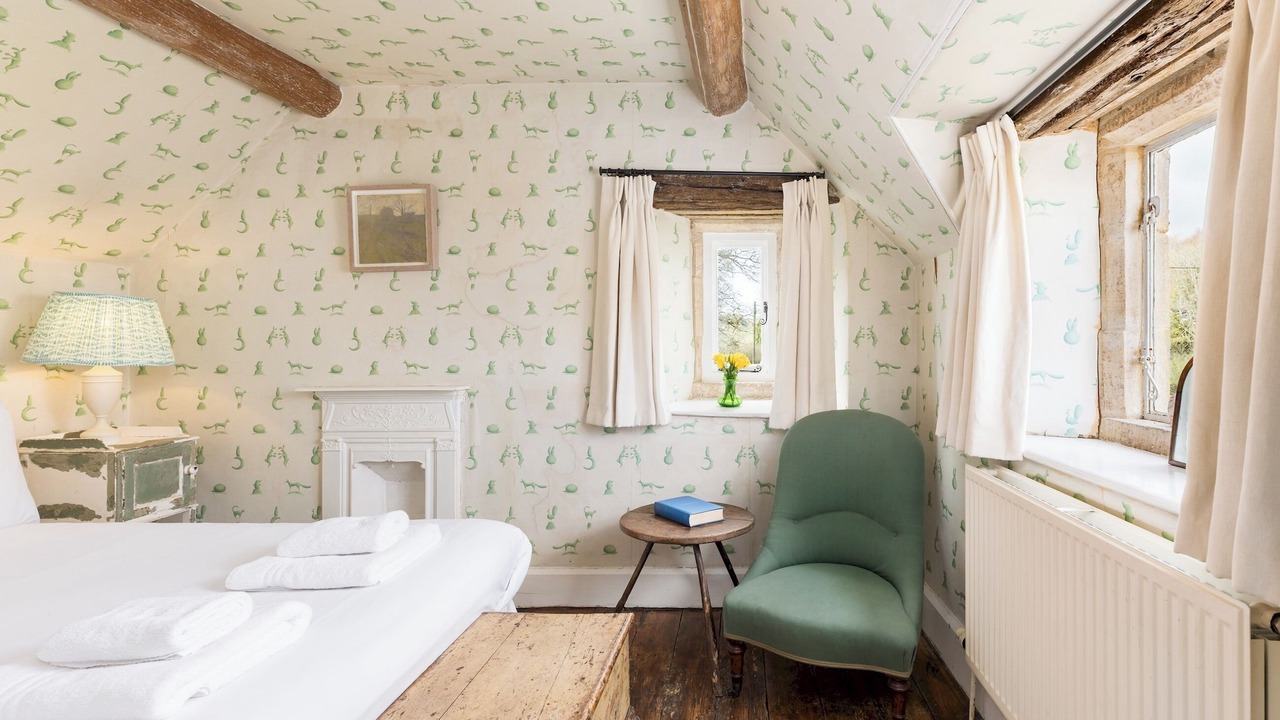 Photo of Bedroom in Compton Abdale