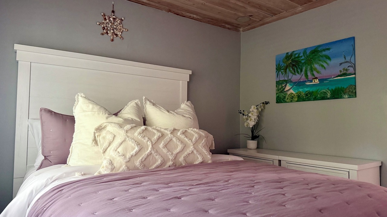 Photo of Bedroom in Great Exuma