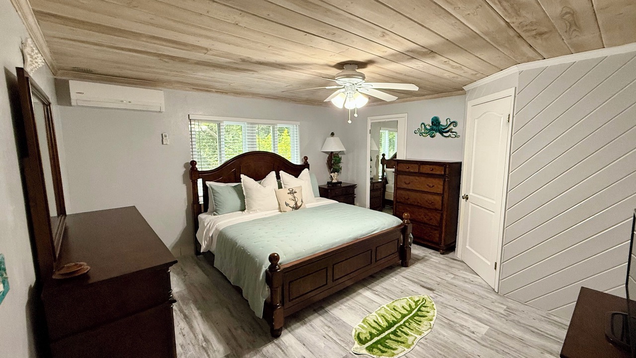 Photo of Bedroom in Great Exuma