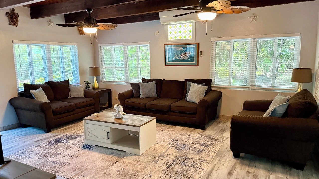 Photo of Livingroom in Great Exuma