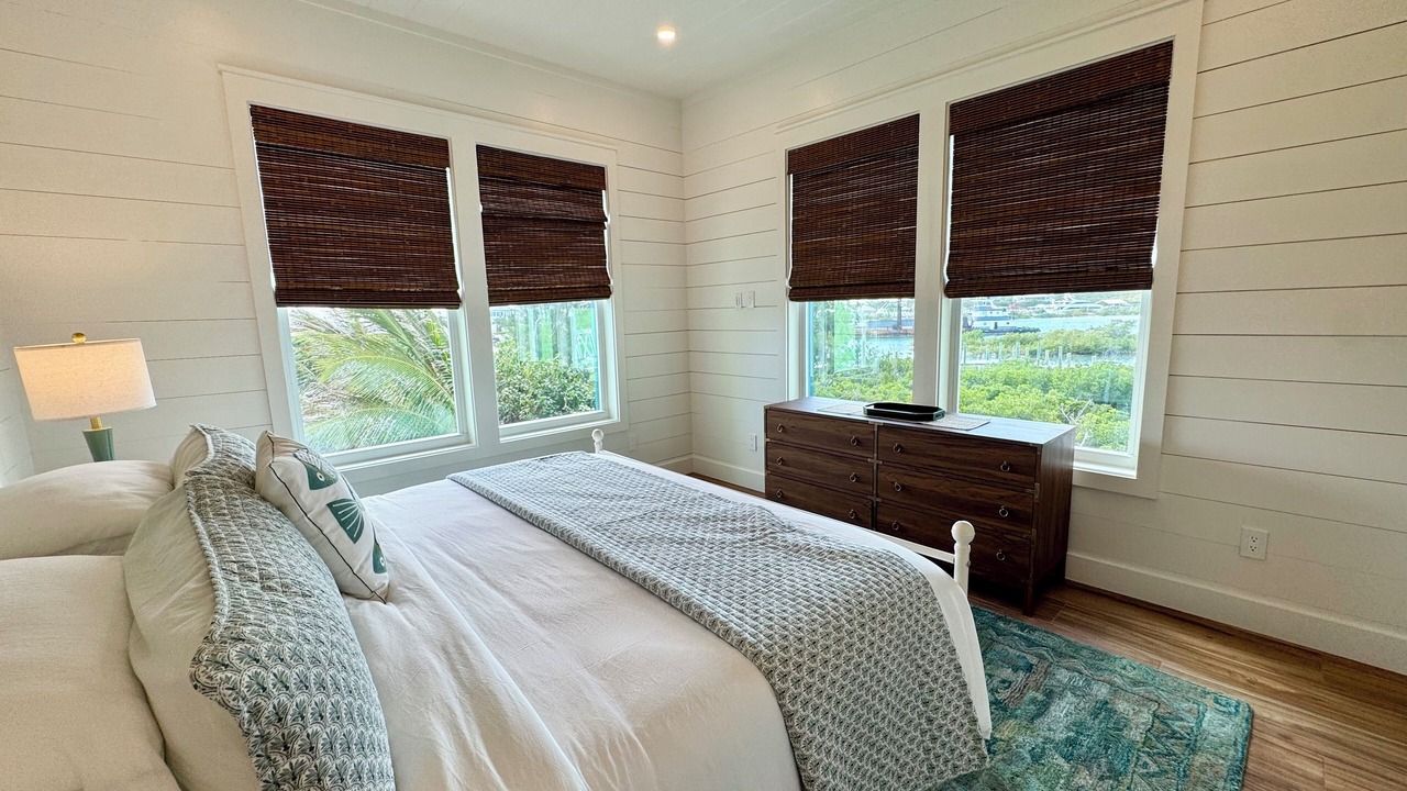 Photo of Bedroom in Hope Town