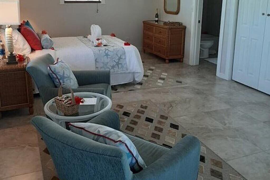 Photo of Bedroom in Rolleville