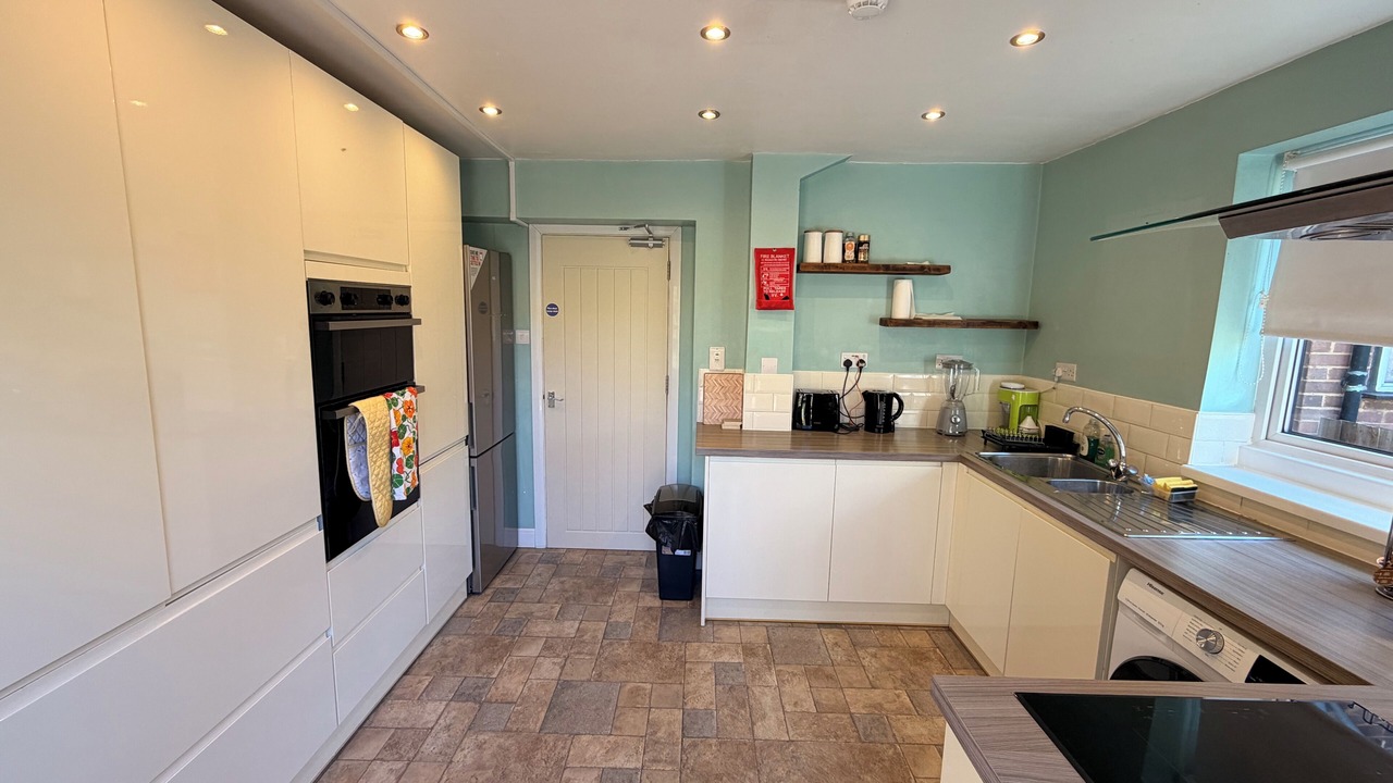 Photo of Kitchen in Heaton