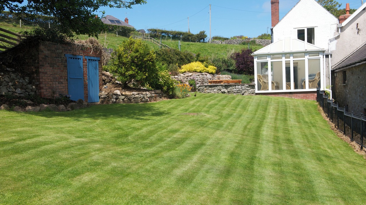 Photo of Outdoor in Crynant