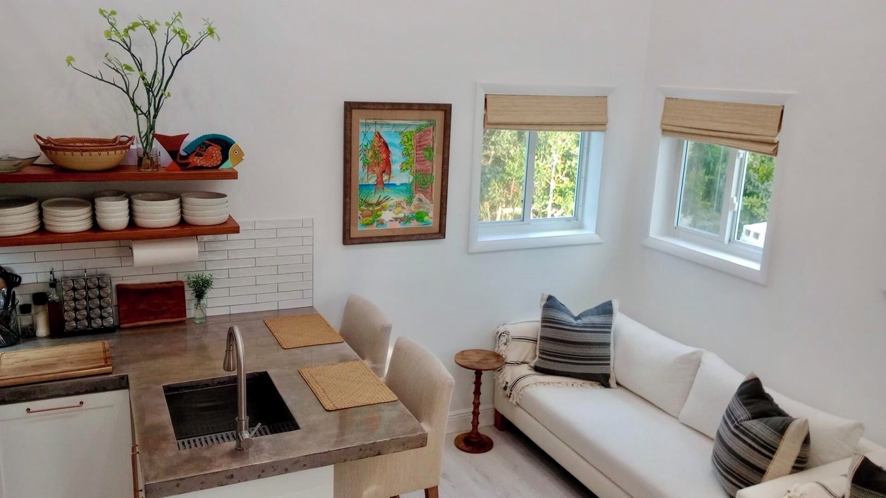 Photo of Livingroom in Hope Town