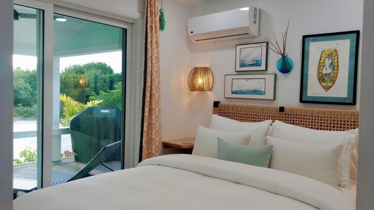 Photo of Bedroom in Hope Town