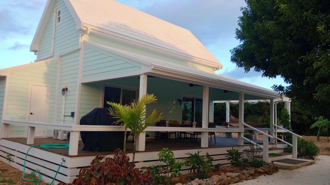 Photo of Outdoor in Hope Town