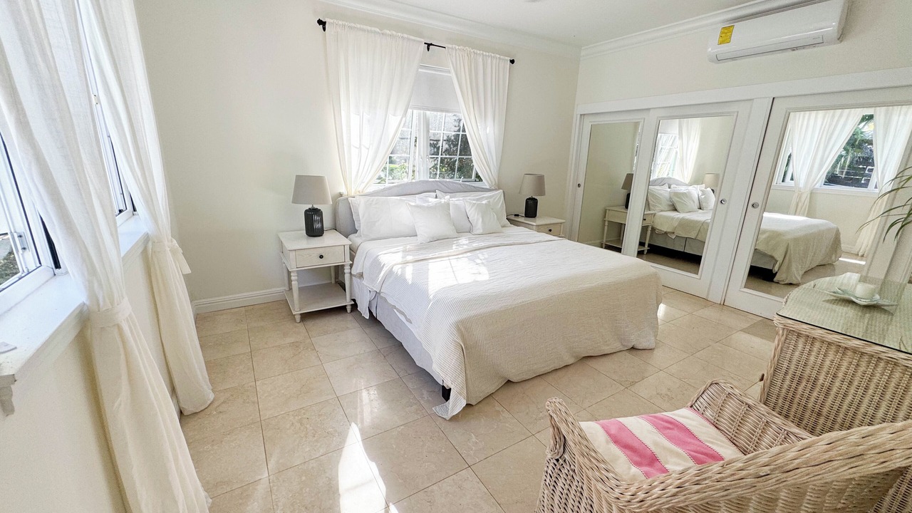 Photo of Bedroom in Nassau