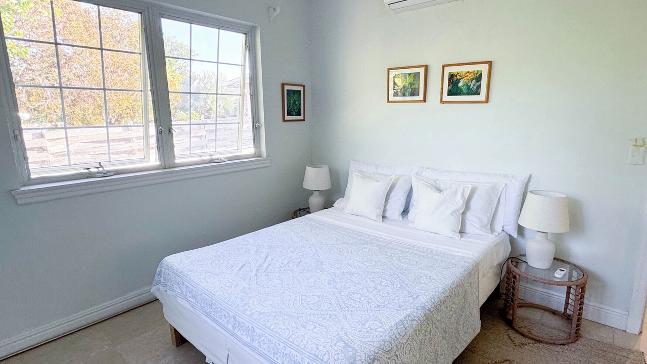 Photo of Bedroom in Nassau