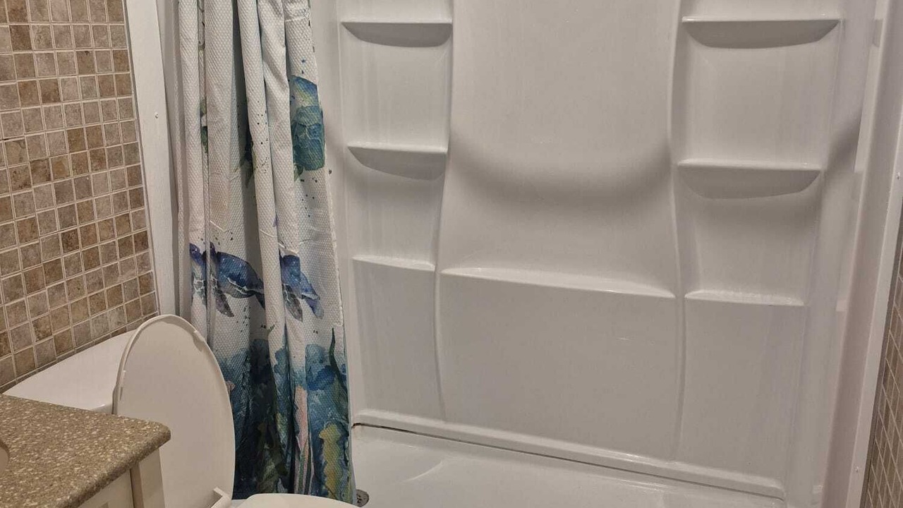 Photo of Bathroom in Cockburn Town