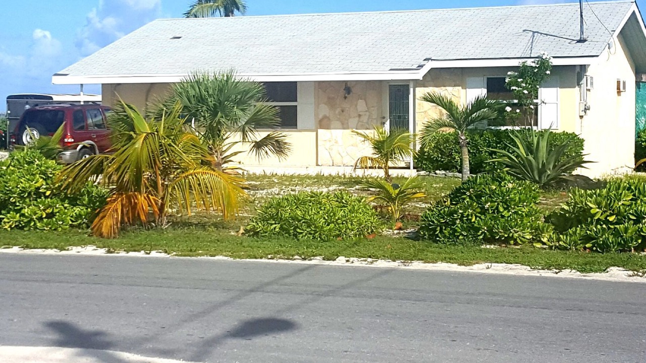 Photo of Outdoor in Cockburn Town