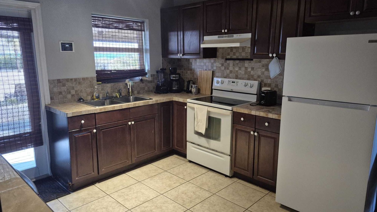 Photo of Kitchen in Cockburn Town