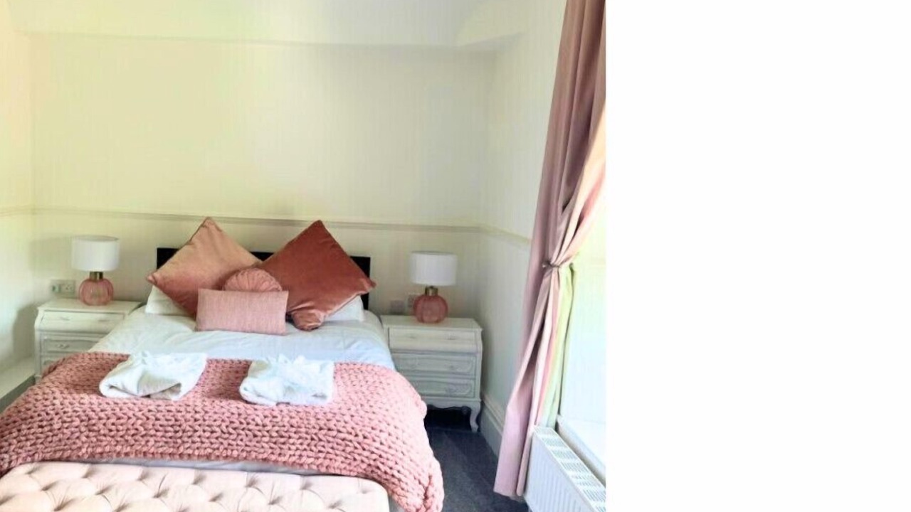 Photo of Bedroom in Margam