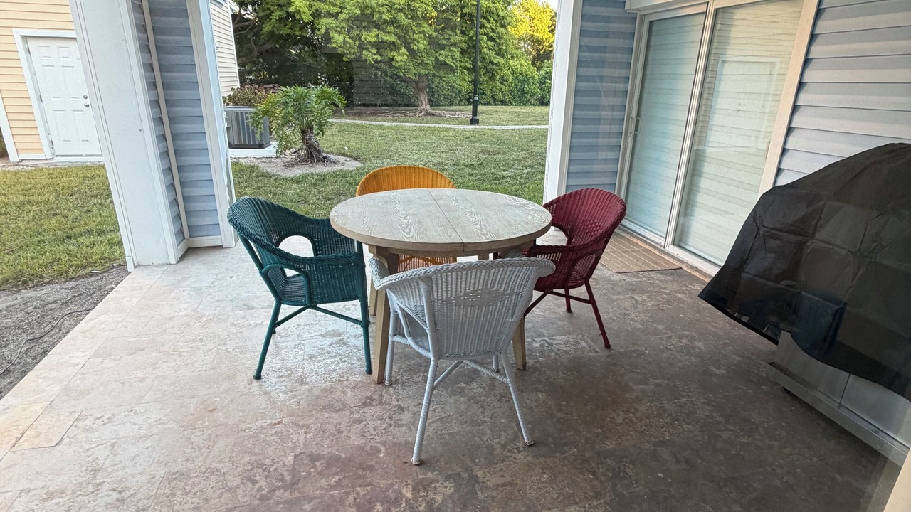 Photo of Outdoor in Alice Town