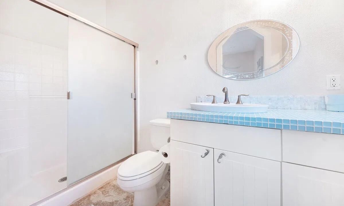 Photo of Bathroom in Bennett's Harbour