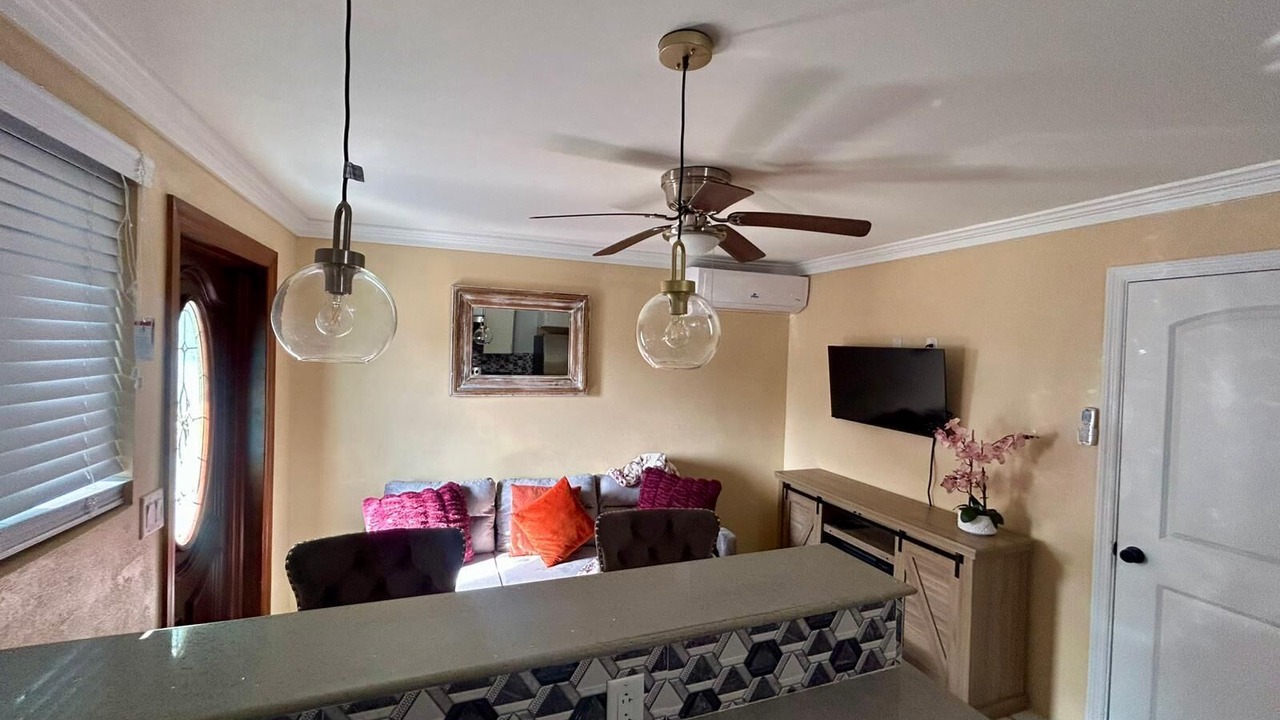 Photo of Livingroom in Belair Estates