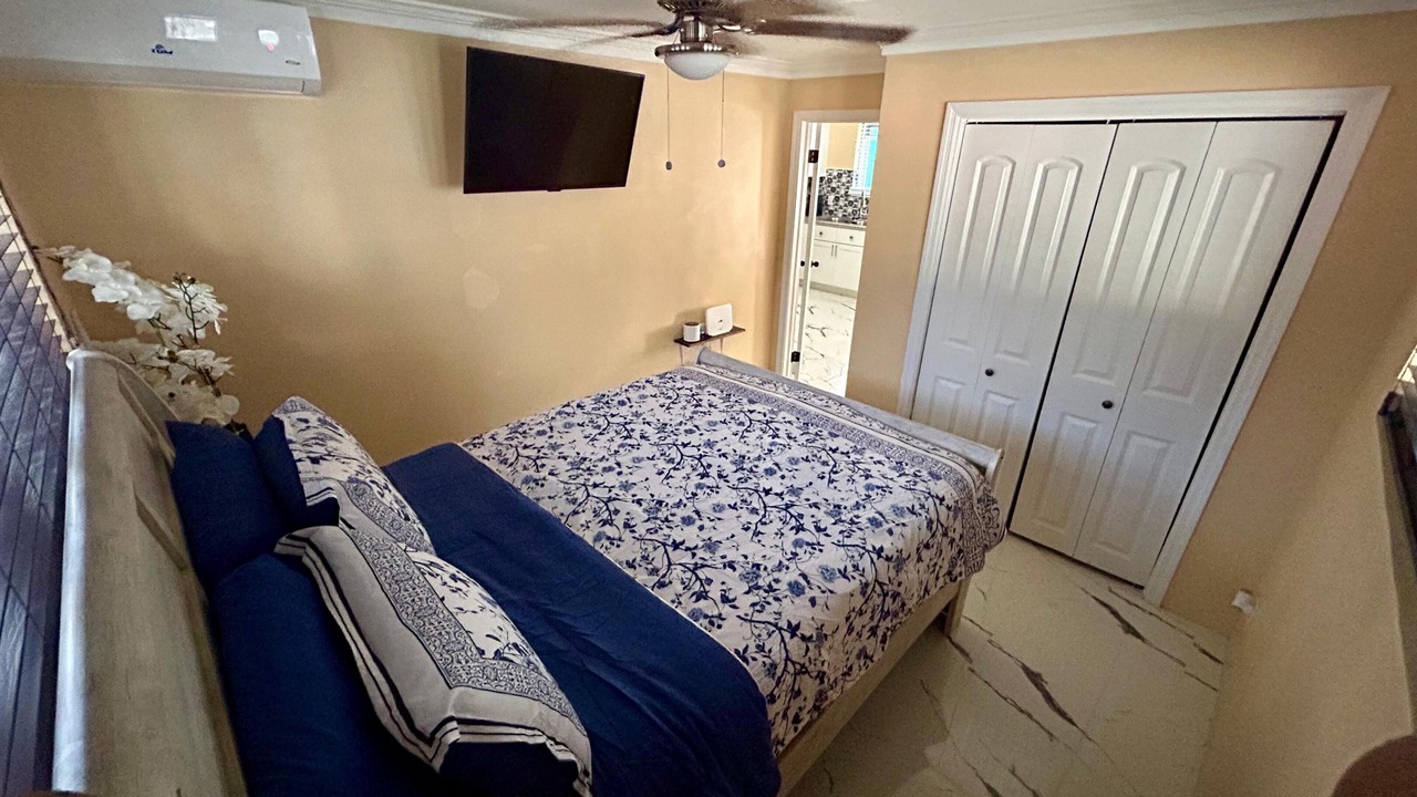 Photo of Bedroom in Belair Estates