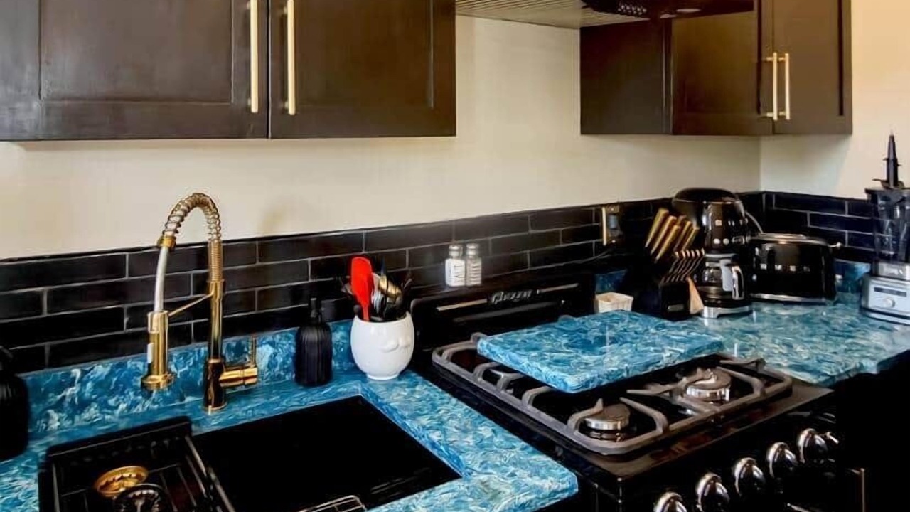 Photo of Kitchen in Tar Bay