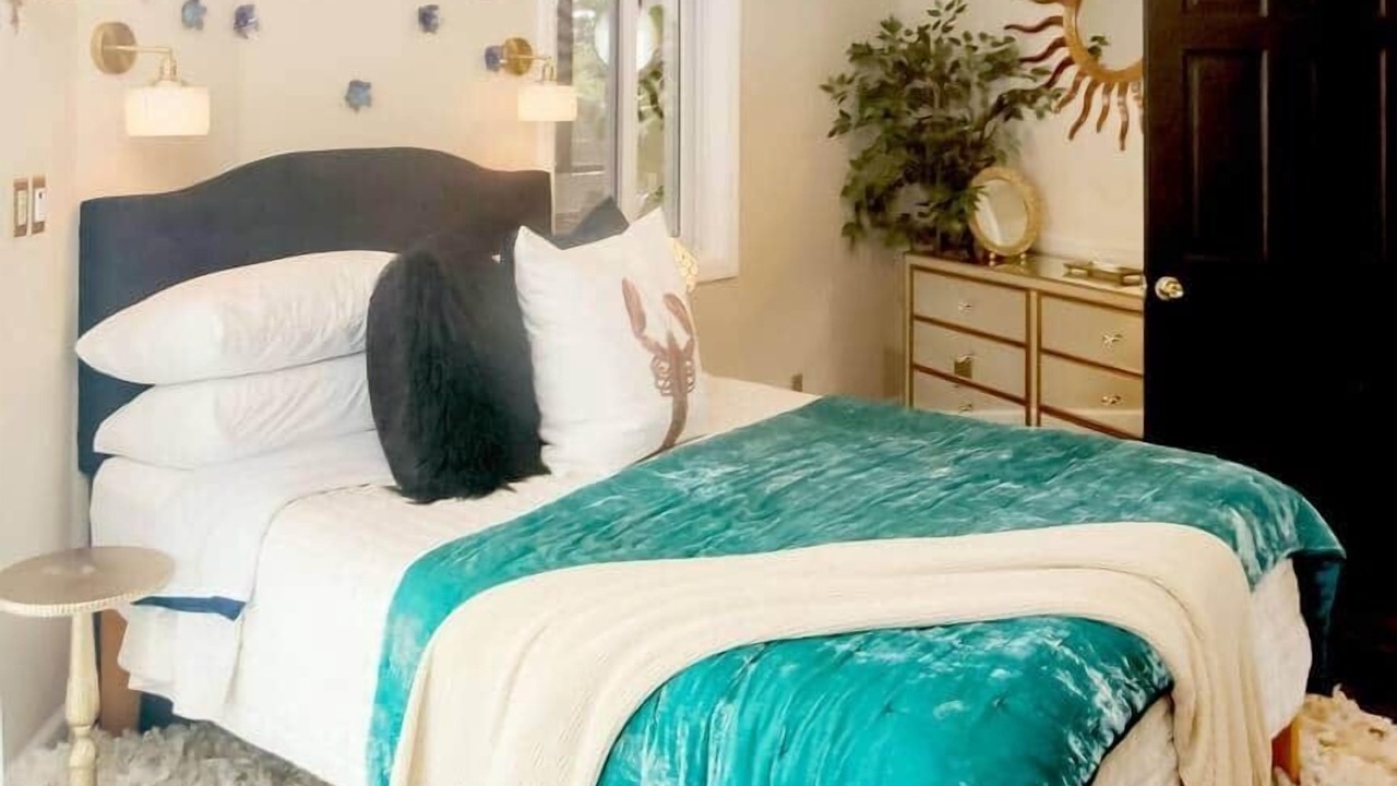 Photo of Bedroom in Tar Bay