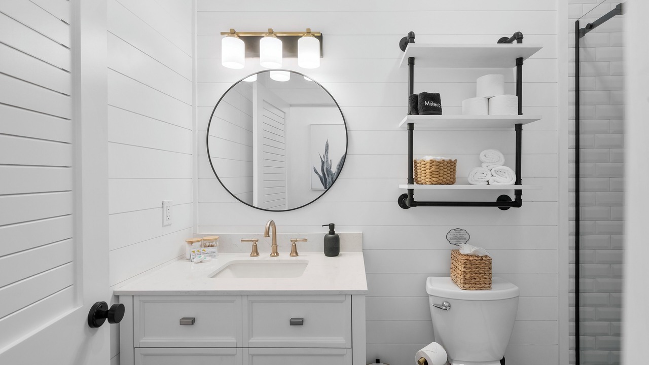Photo of Bathroom in George Town