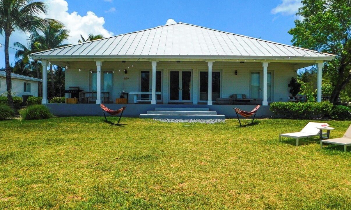 Photo of Outdoor in Alice Town