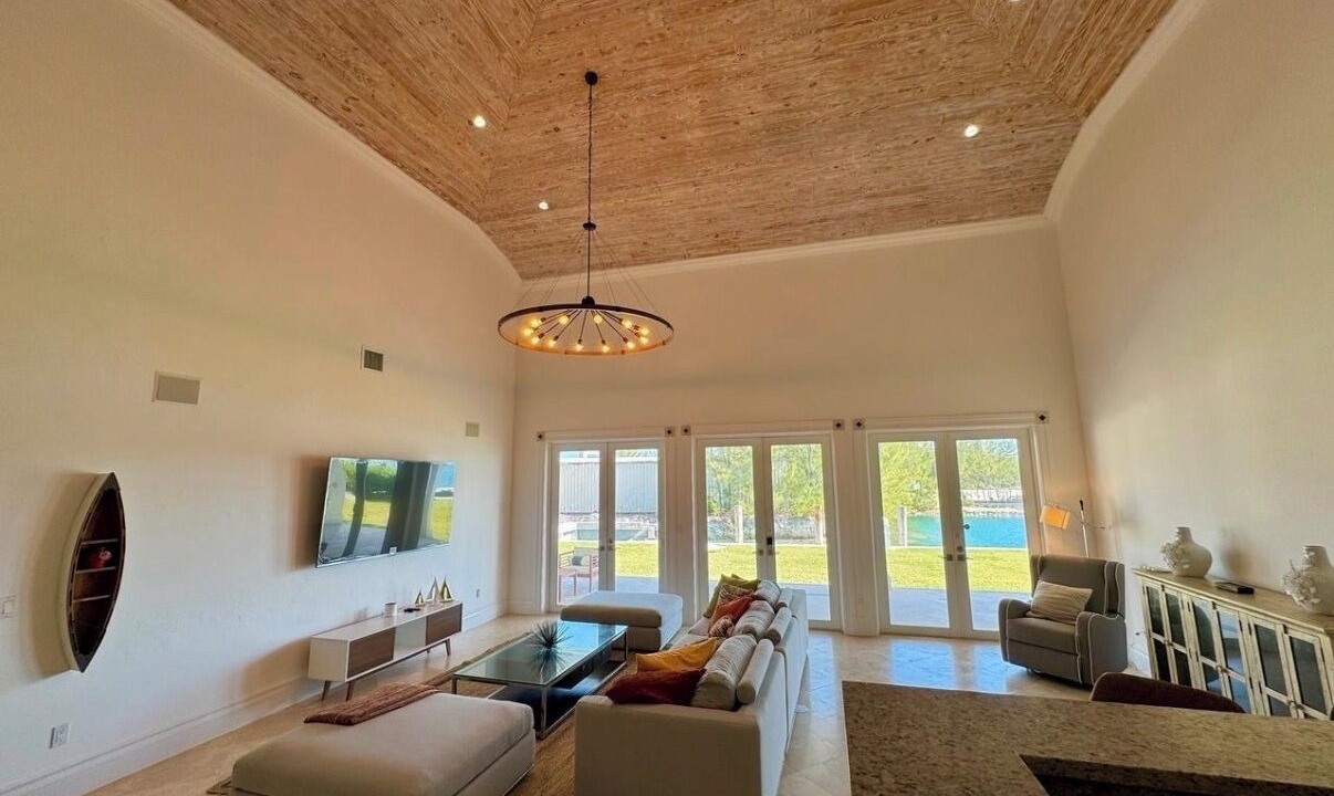 Photo of Livingroom in Alice Town