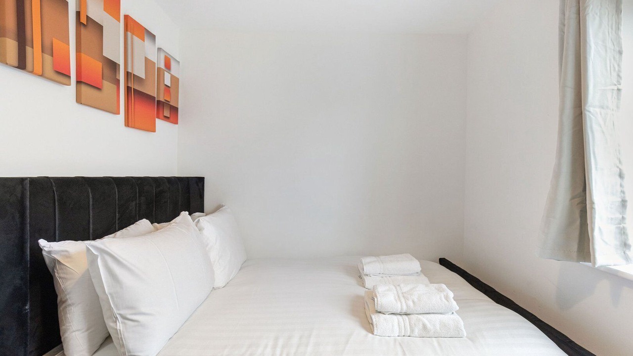 Photo of Bedroom in Custom House