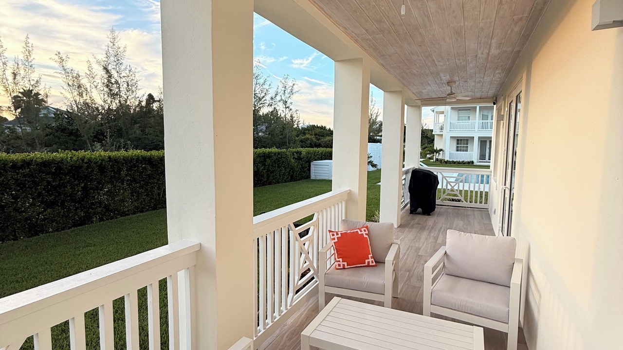 Photo of Patio Balcony in Palm Cay