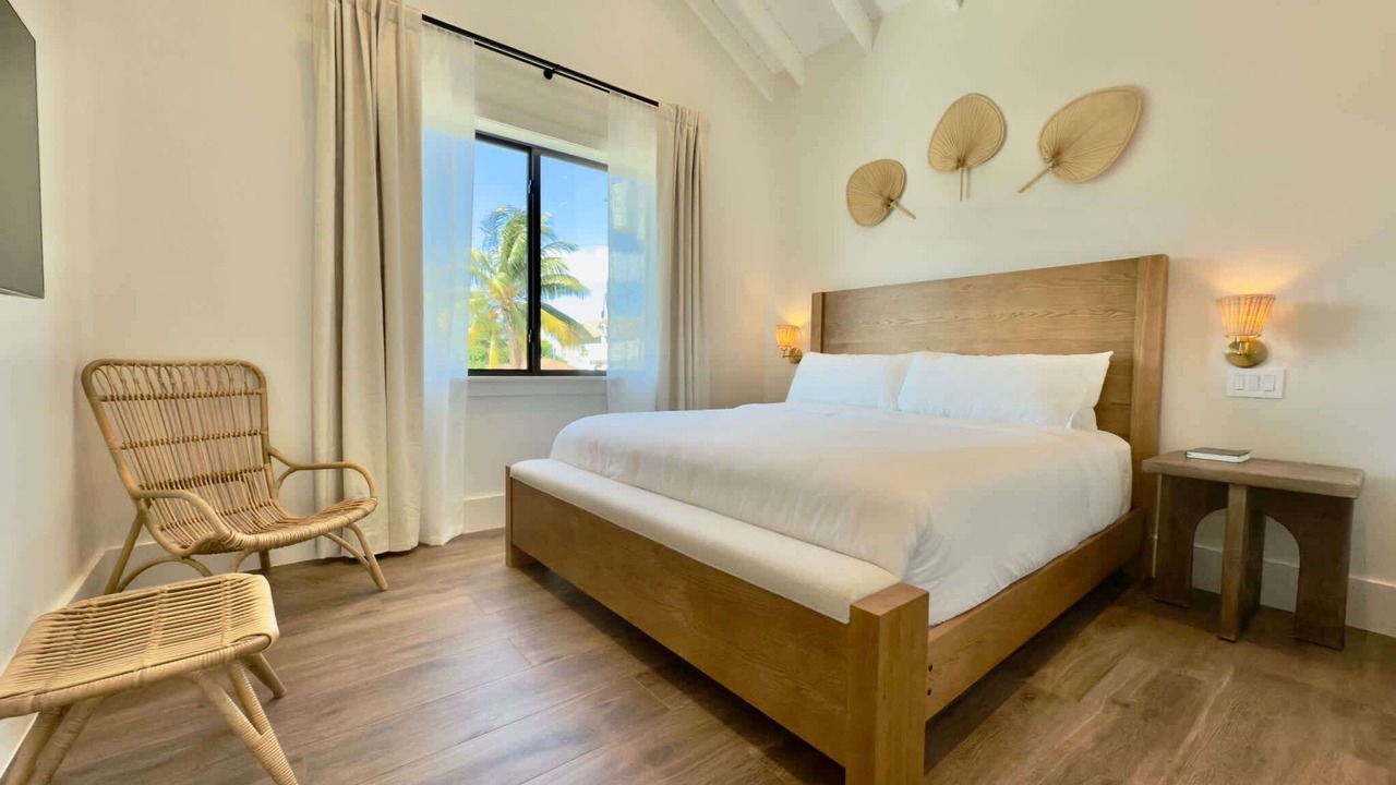 Photo of Bedroom in Coral Harbour
