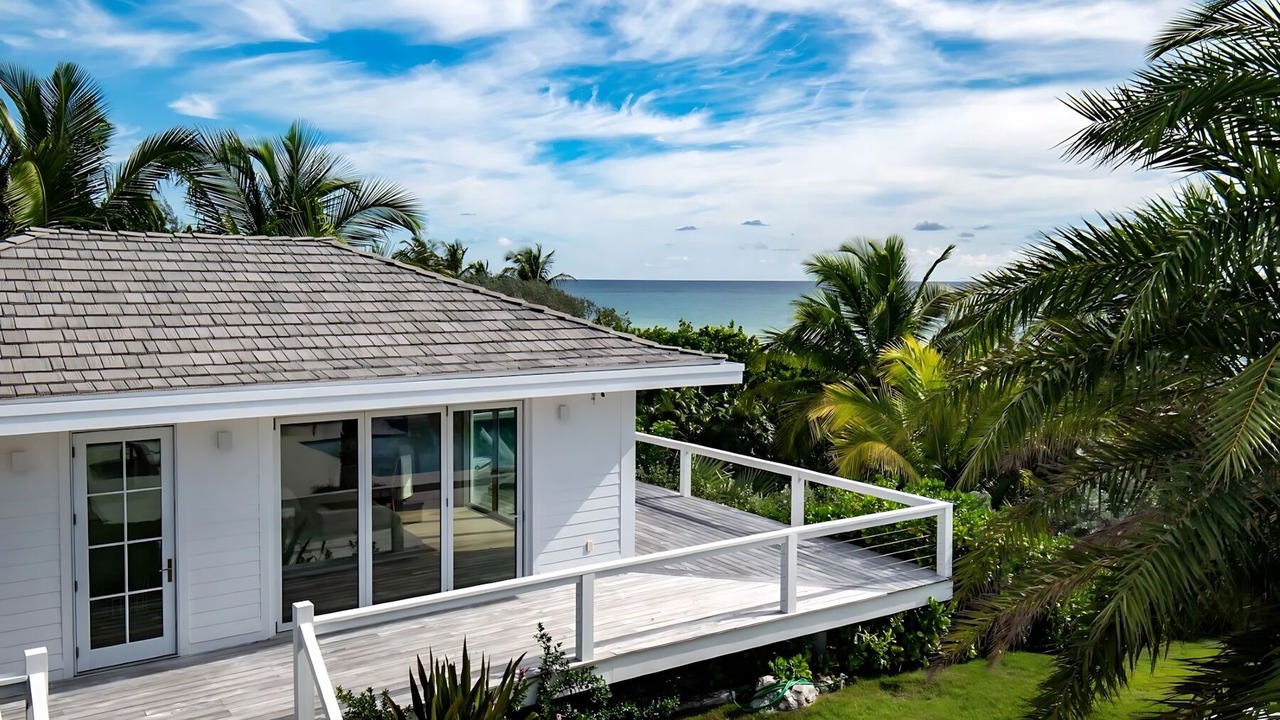 Photo of Outdoor in Winding Bay