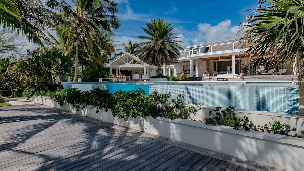 Photo of Outdoor in Winding Bay