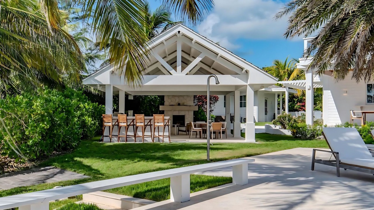 Photo of Outdoor in Winding Bay