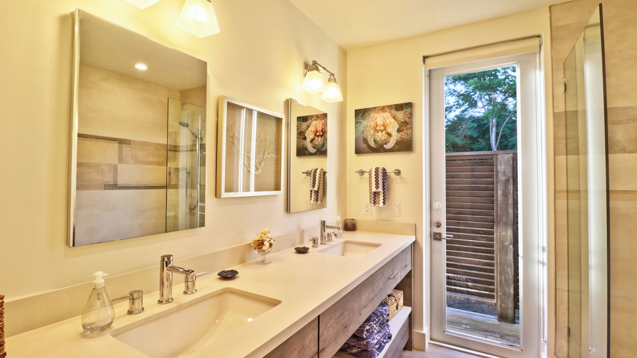 Photo of Bathroom in Great Guana Cay