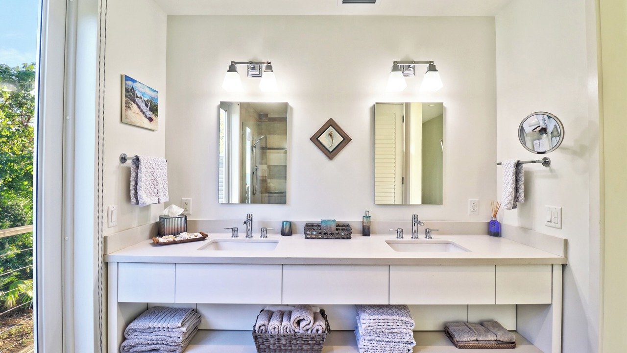Photo of Bathroom in Great Guana Cay