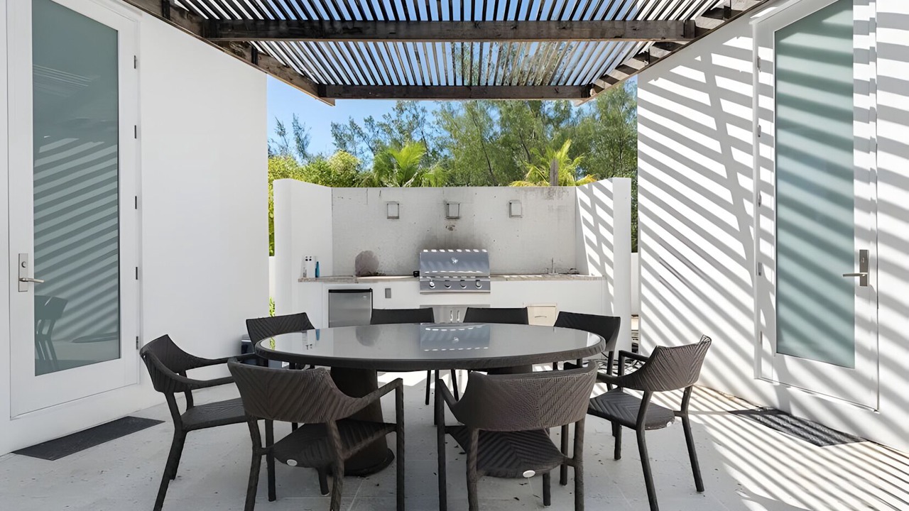 Photo of Outdoor in Jimmy Hill