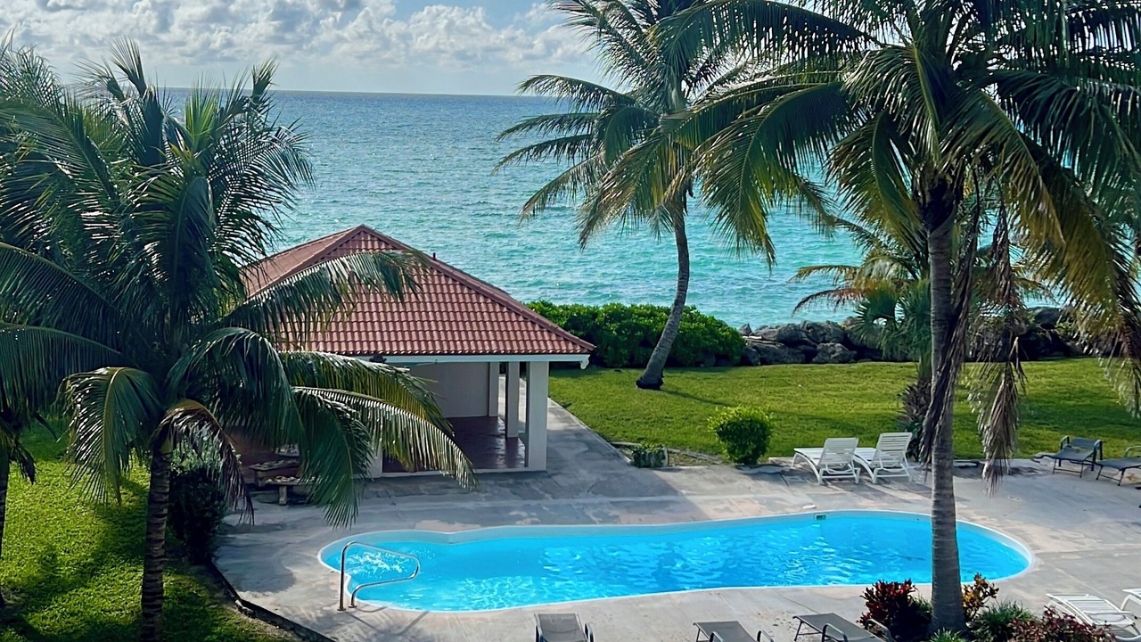 Photo of Patio Balcony in Williams Town