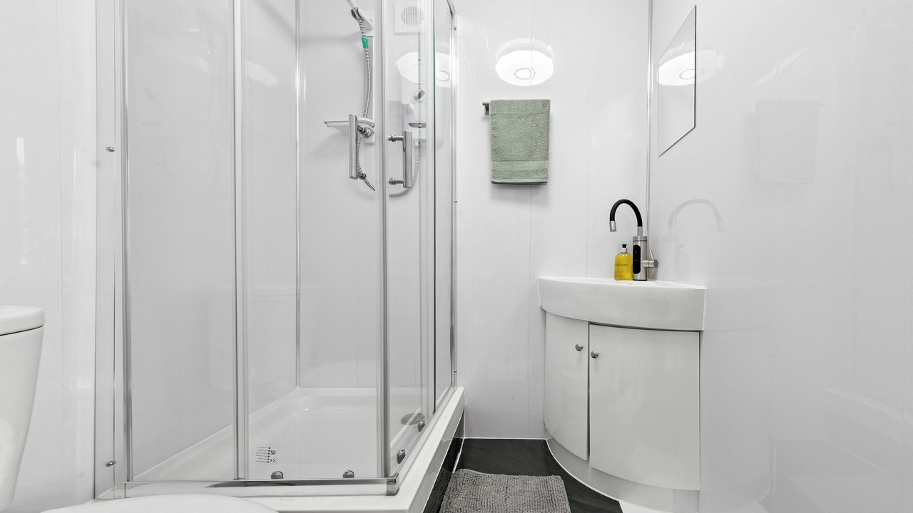 Photo of Bathroom in Fortune Green