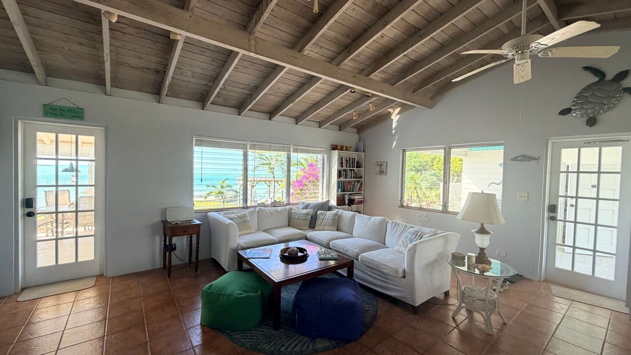 Photo of Livingroom in George Town