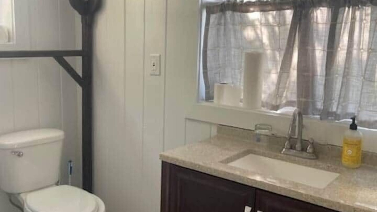 Photo of Bathroom in Little Harbour