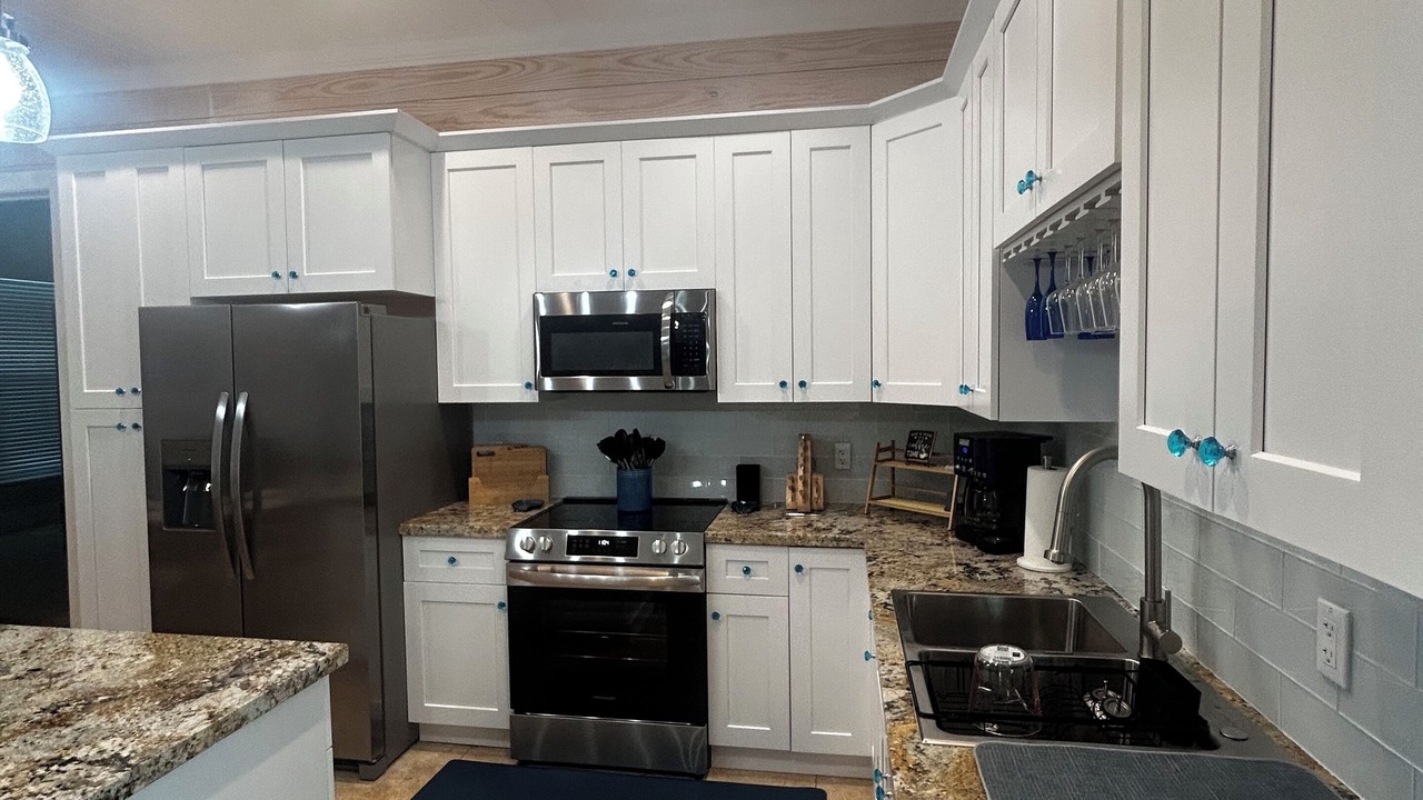 Photo of Kitchen in Lubbers Quarters Cay